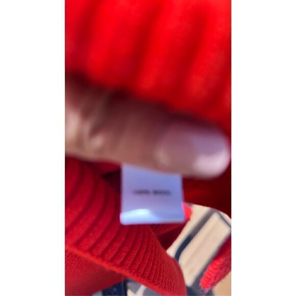 St. John Red Wool Sweater Size 4 - Picture 10 of 10